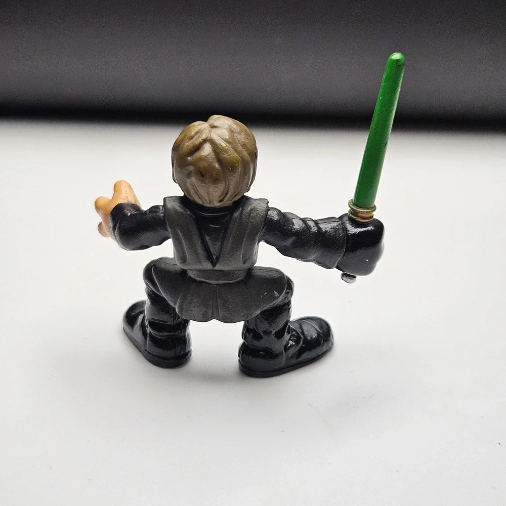 Hasbro Star Wars Luke Skywalker Mini Figure Green Lightsaber 2004 PVC‎ 2